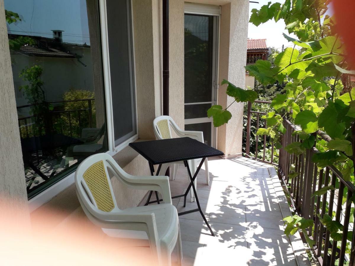 Villa Sunny Hill Fish Fish ภายนอก รูปภาพ